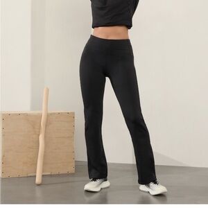 Athleta Altitude Polartec Fleece Lined High Rise Pant